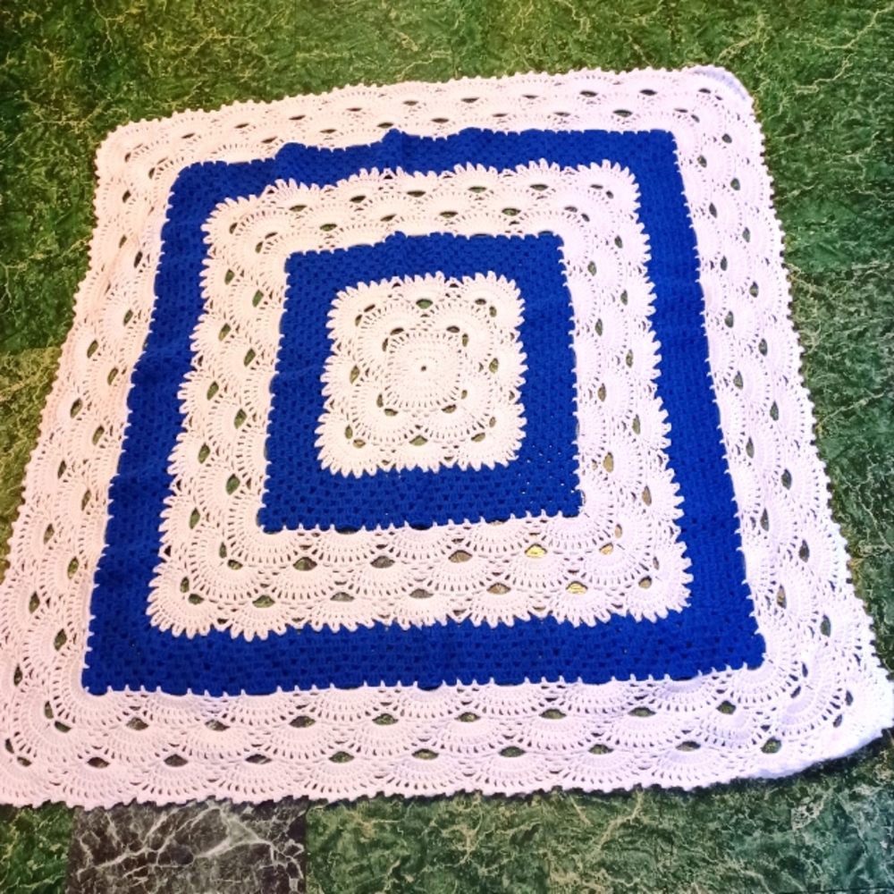 Handcrafted blanket throw white 58 x52 inches